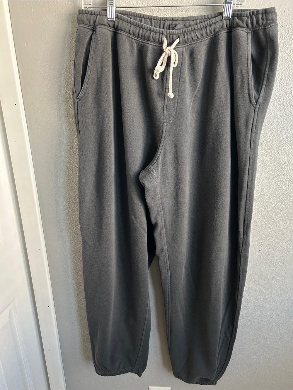 Women’s aerie boyfriend joggers